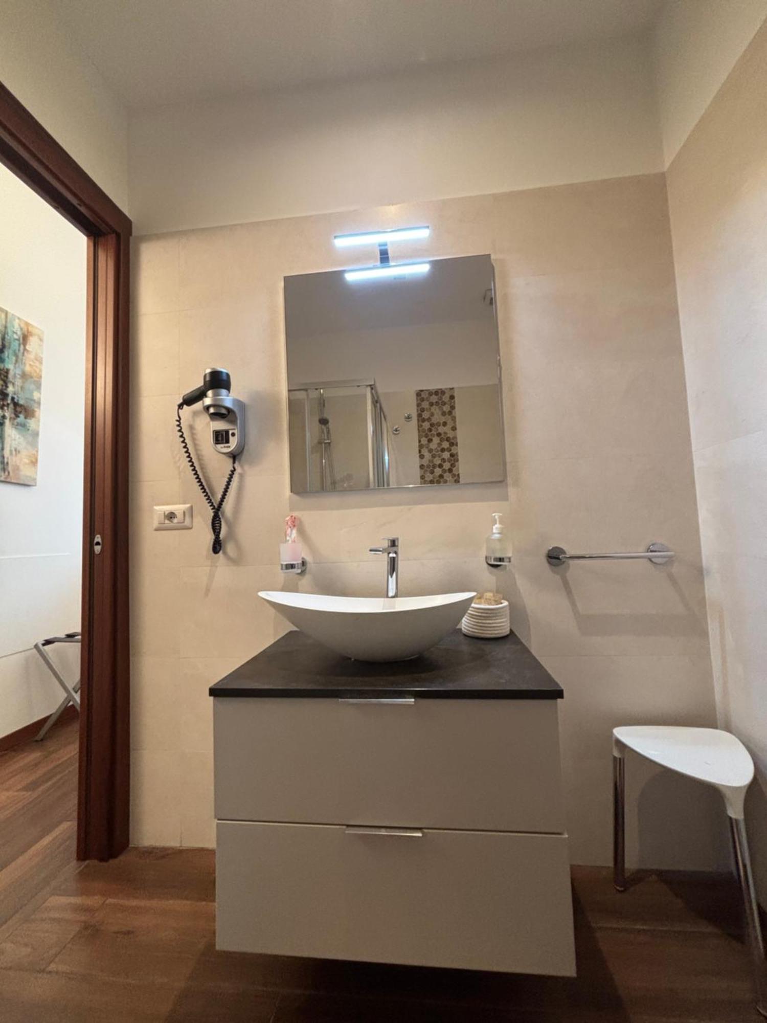 Enjoy Milano Skyline Hotel Ngoại thất bức ảnh